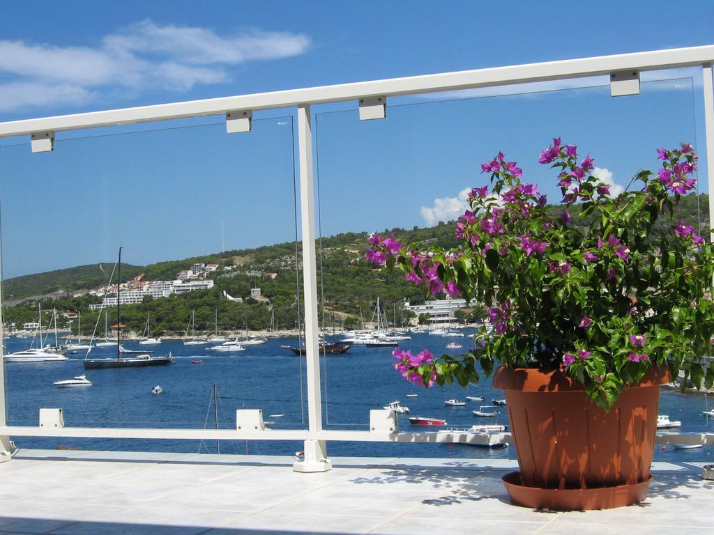 Seaview Guesthouse - Zf Hvar Hvar Town Exteriör bild
